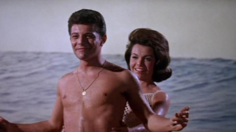 Frankie Avalon and Annette Funicello in Muscle Beach Party (1964)