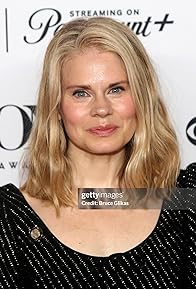 Primary photo for Celia Keenan-Bolger