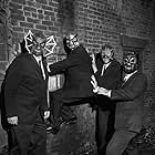 Los Straitjackets