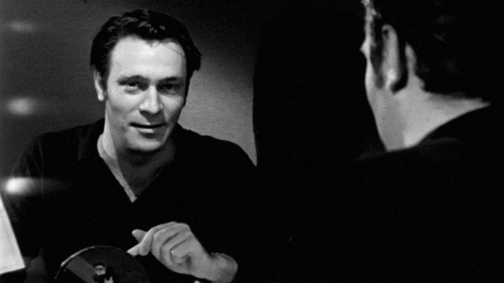 Christopher Plummer in The Performer: Part 2 (1959)