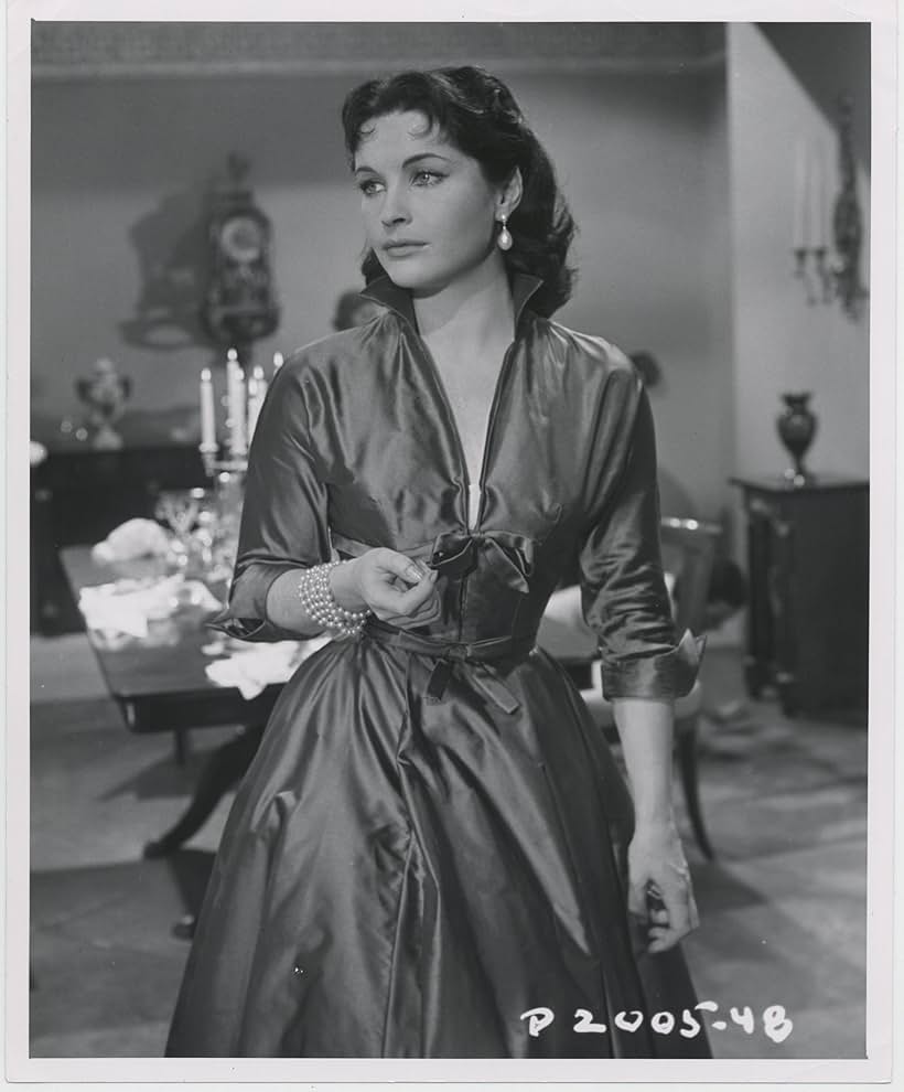 Yvonne Furneaux in Lisbona (1956)