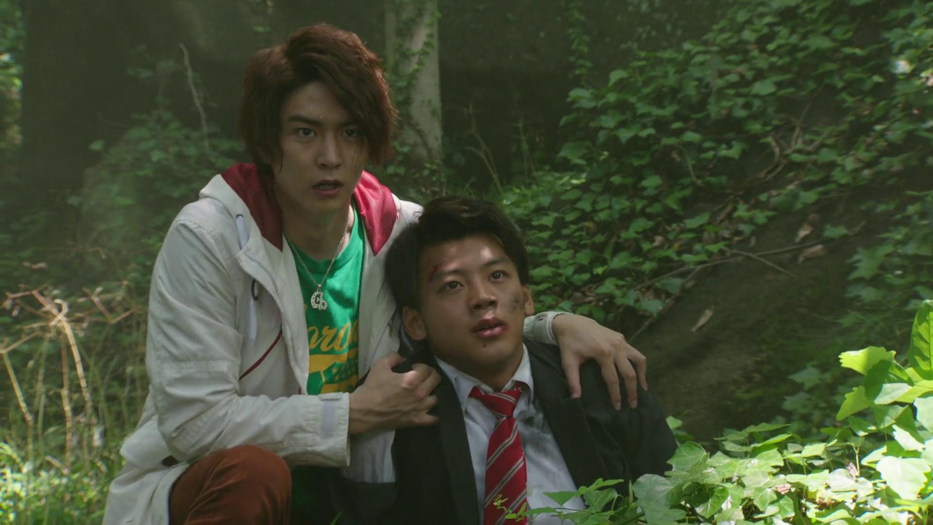 Yû Inaba and Ryoma Takeuchi in Kamen Rider Drive (2014)