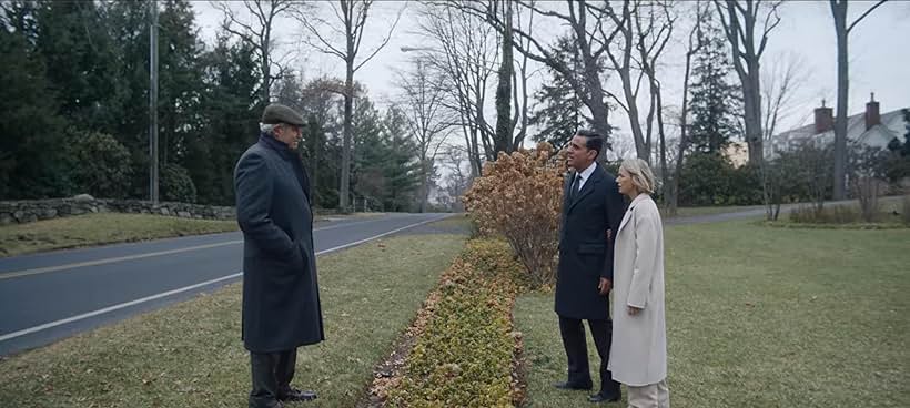 Bobby Cannavale, Michael Nouri, and Naomi Watts in The Watcher (2022)