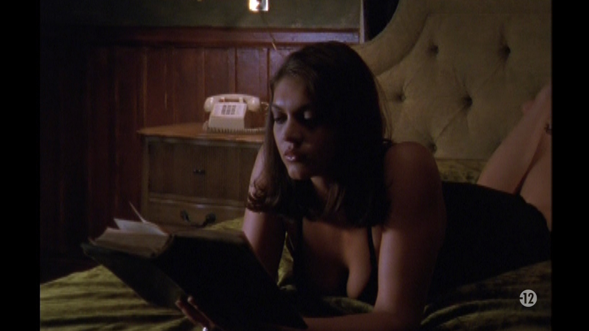 Chelsea Blue in Embrace the Darkness 3 (2002)