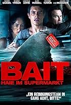 Julian McMahon, Sharni Vinson, and Xavier Samuel in Bait 3D - Haie im Supermarkt (2012)