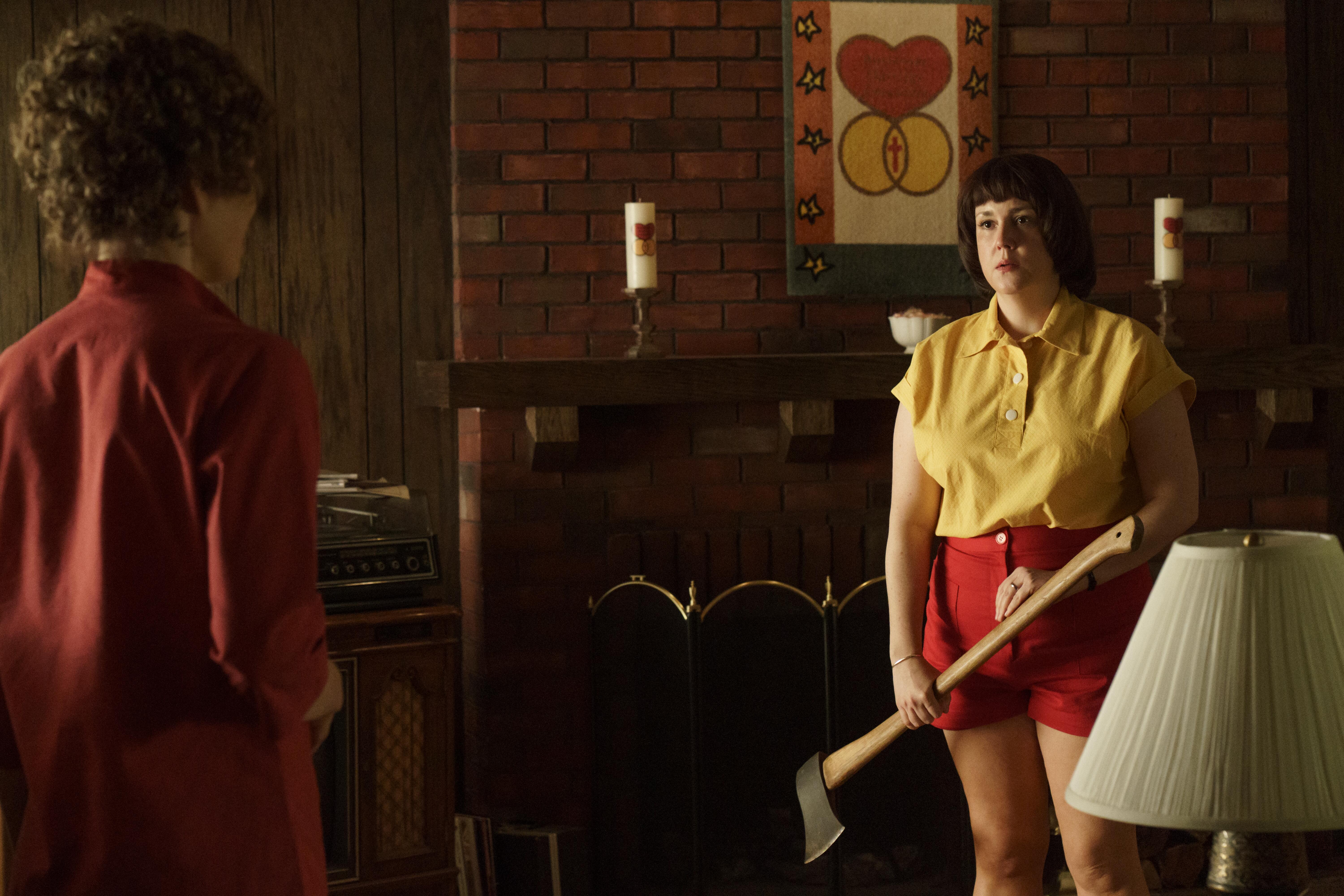 Melanie Lynskey and Jessica Biel in Candy (2022)