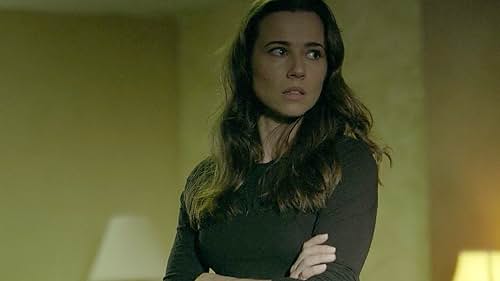 Linda Cardellini in Bloodline (2015)