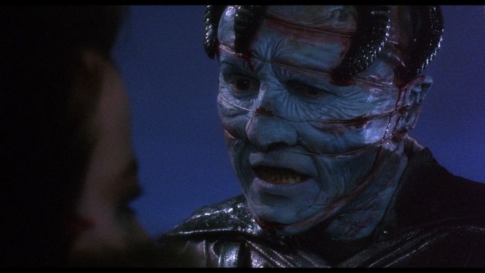 Kenneth Cranham and Clare Higgins in Hellraiser 2: Les écorchés (1988)