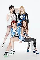 2NE1