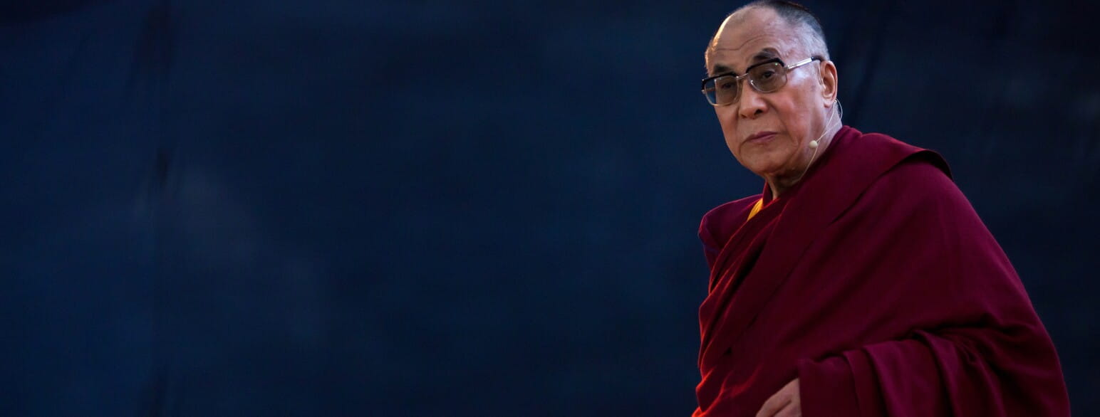 Tenzin Gyatso, den 14. Dalai Lama, holder tale om etik og moral. São Paulo, Brasilien, 2011