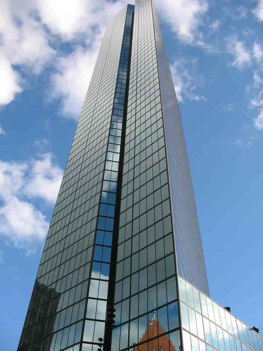 John Hancock Tower i Boston (1973)