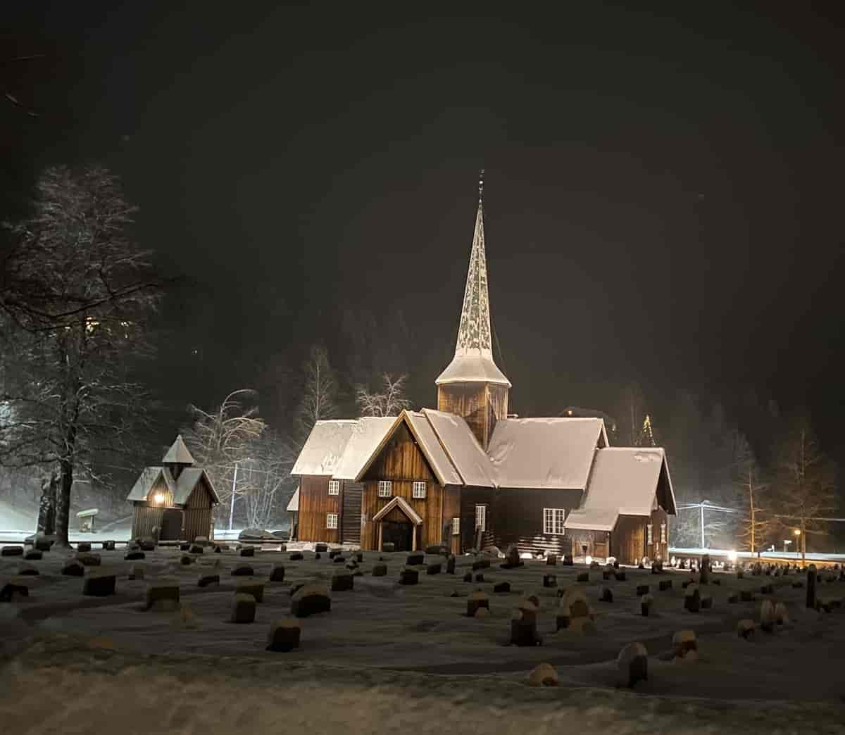 Bruflat kyrkje