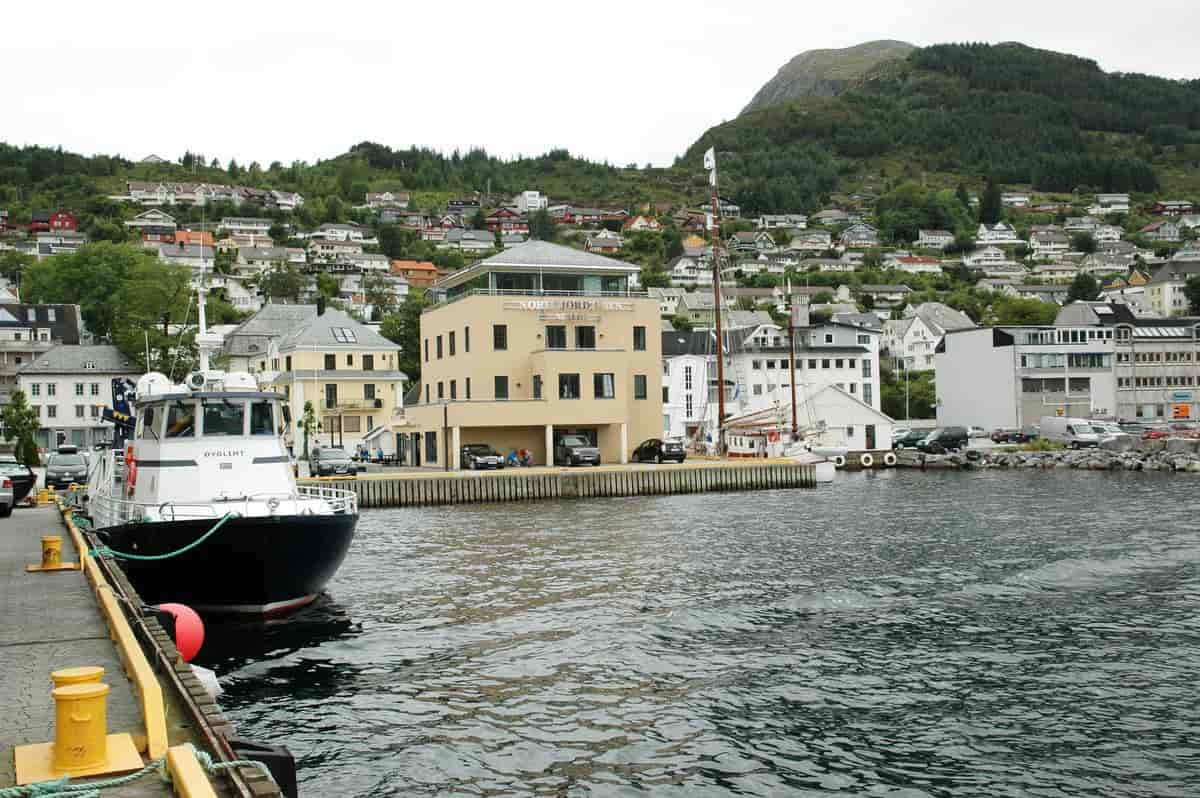 Måløy.