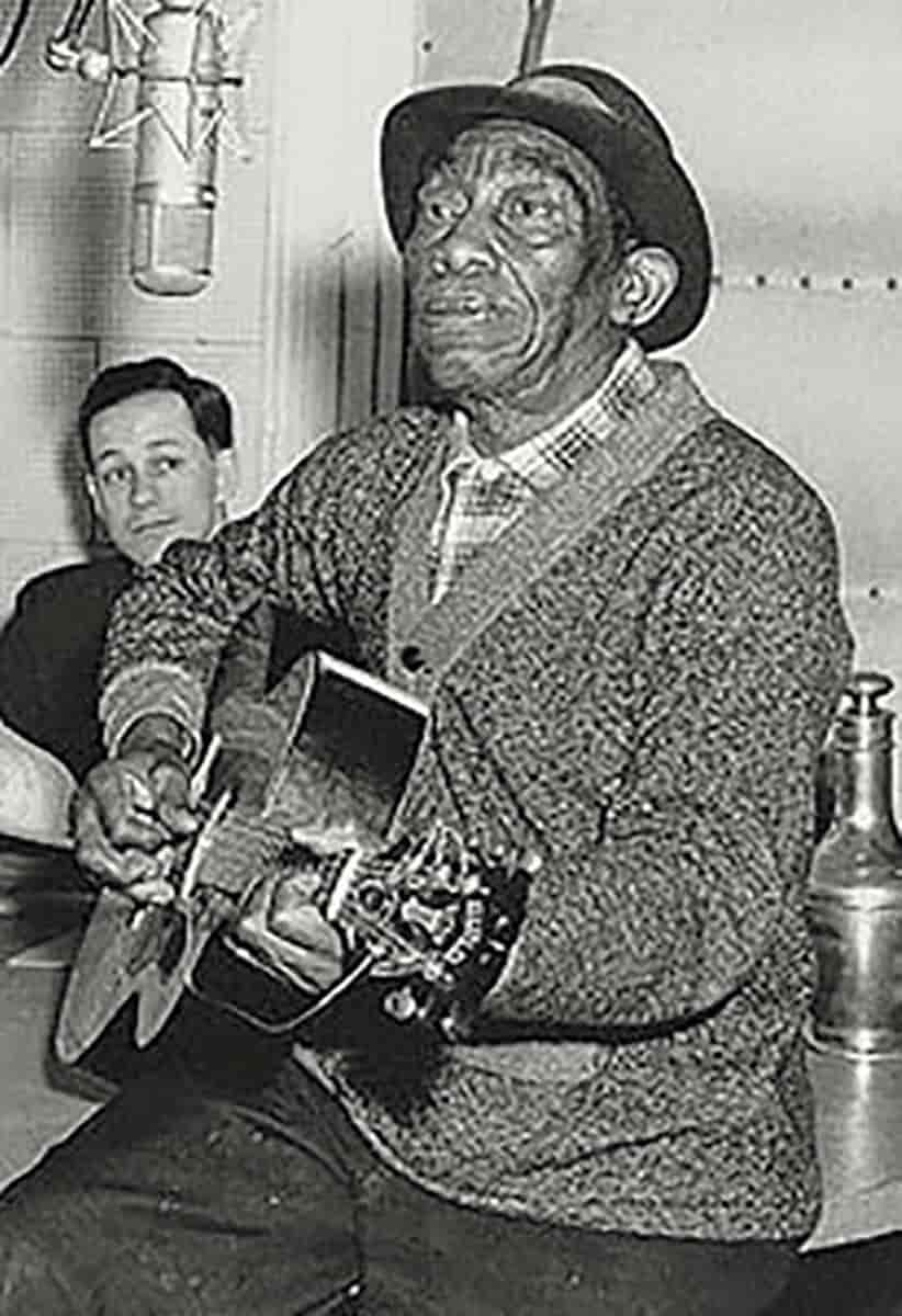 Mississippi John Hurt, 1964