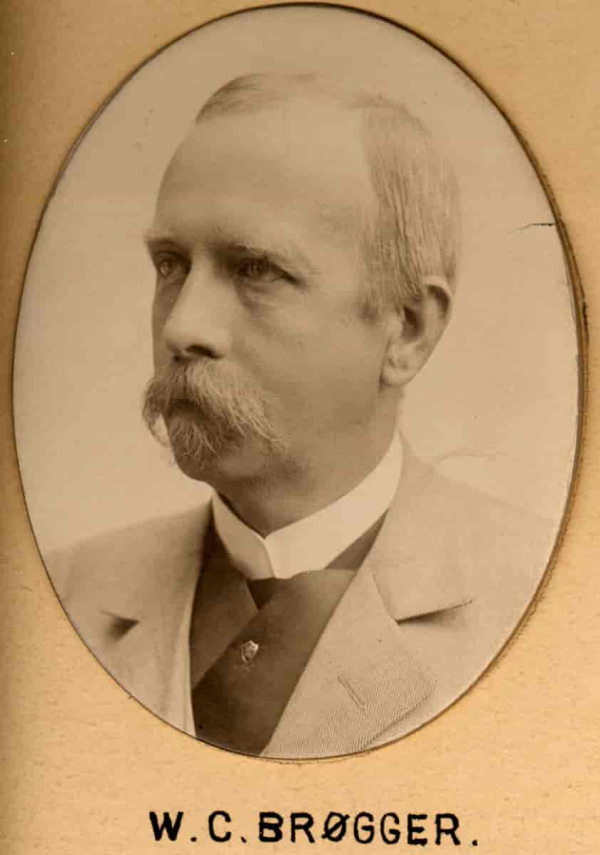 Waldemar Christopher Brøgger, 1900