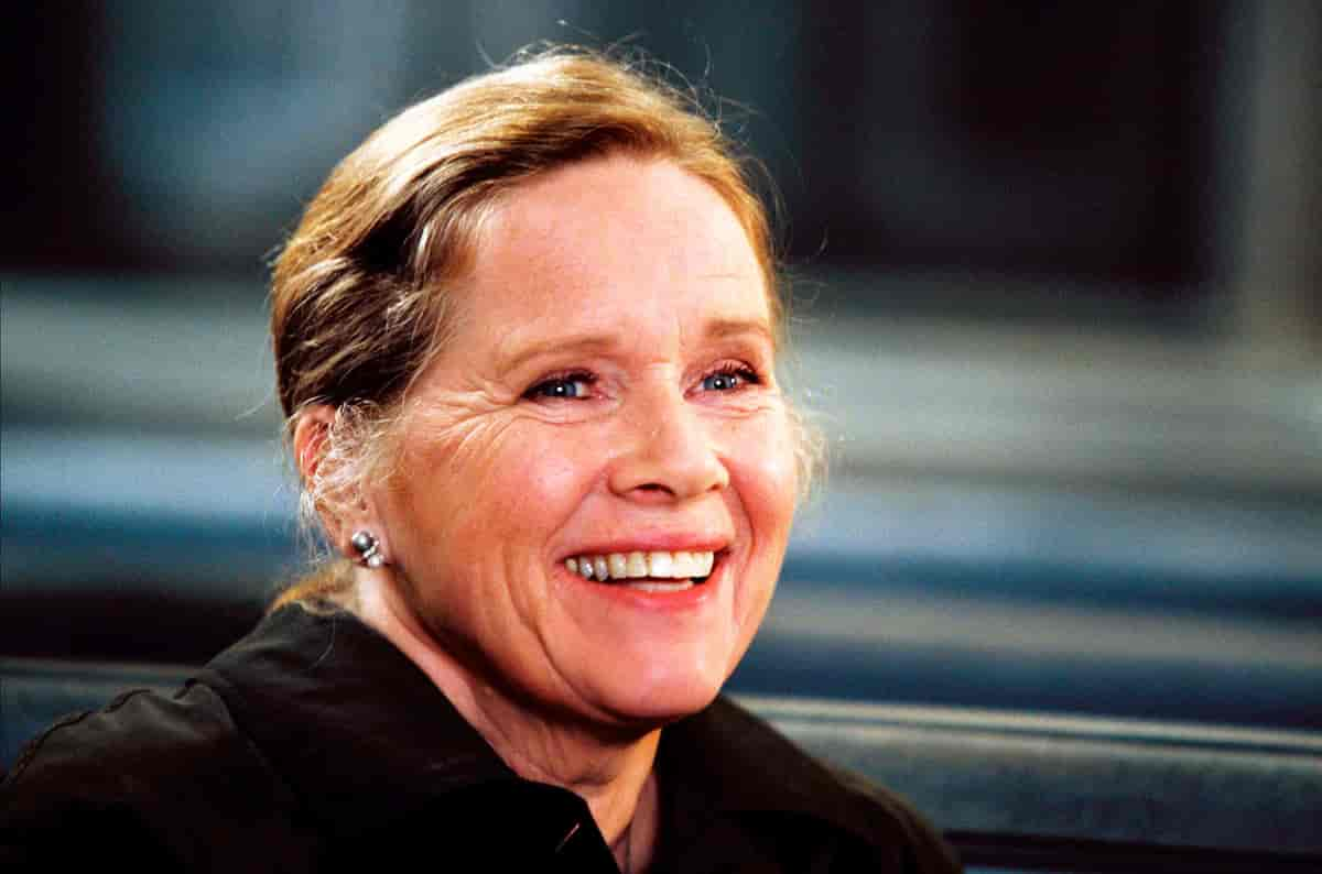 Liv Ullmann