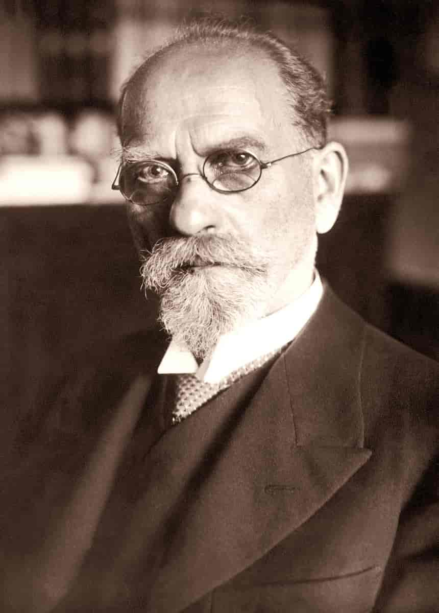 Edmund Husserl, foto ca. 1920