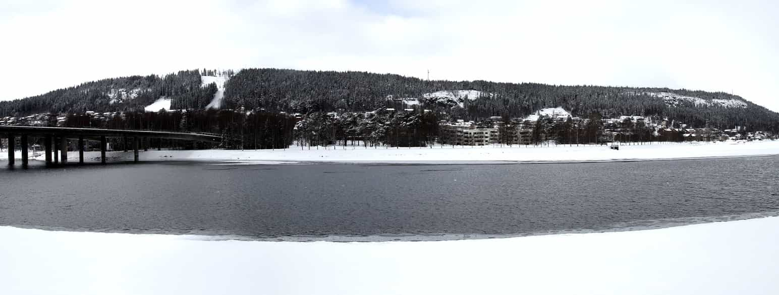 Frösön sett fra Östersund vinterstid