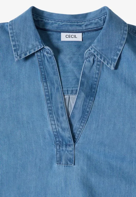 Knielange jurk in denimlook mid blue wash Blauw denim blousje met kraag, diepe V-hals en 'CECIL'-label aan de achterkant.