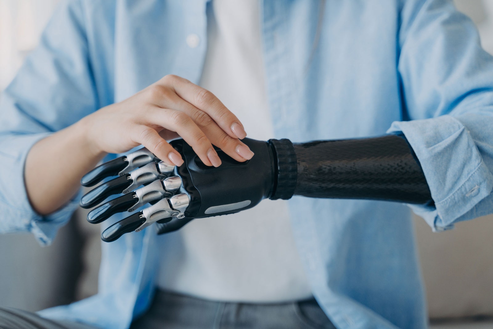 Neuralink Plans to Test Whether Its Brain Implant Can Control a Robotic Arm