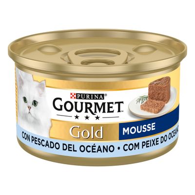 Purina Gourmet Gold Paté fino con pollo, lata con imagen de un gato blanco y paté. Símbolo verde indica 24 latas.
