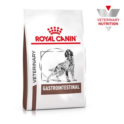 Royal Canin Veterinary Gastrointestinal kutyatáp, csomagolás kutyaképpel és Veterinary Nutrition logóval.