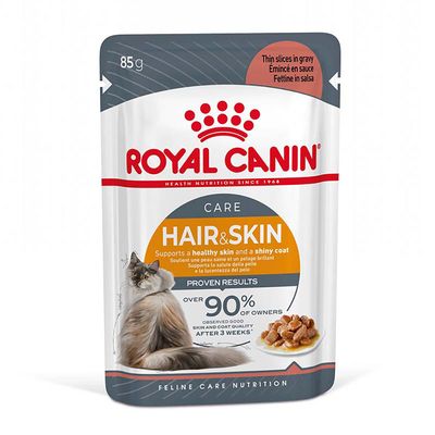 ROYAL CANIN Hair & Skin macskaeledel tasak, vékony szeletek pecsenyelében. Szöveg: Segít támogatni az egészséges bőrt és fényes szőrzetet. 90% jó bőr- és szőrminőség 3 hét után.