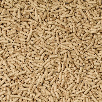 Nahaufnahme von braunen Pellets, möglicherweise Tierfutter oder Einstreu. Keine weiteren Informationen sichtbar.