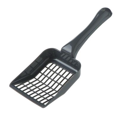 Crna plastična lopatica za mačji WC s rešetkastim dizajnom za jednostavno prosijavanje i uklanjanje grudica.