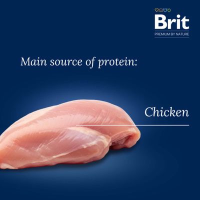 Brit Premium by Nature, karma dla psów średnich ras (10-25 kg), wysoka zawartość kurczaka (45%), bez GMO, rozmiar M, Adult.