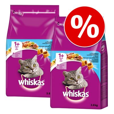 Zwei Whiskas 3,8 kg Beutel mit Thunfisch für Katzen ab 1 Jahr, lila Verpackung, großes rotes Prozentzeichen für Rabattaktion sichtbar.