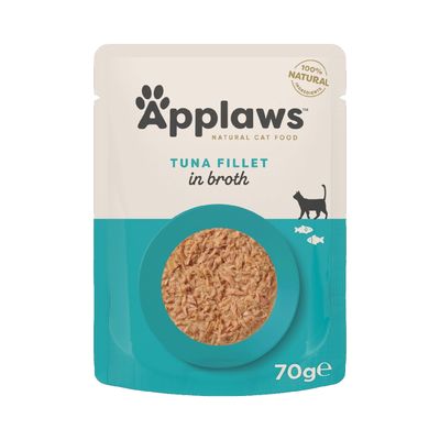 Applaws natural cat food, chicken breast with wild rice in broth, 100% natural ingredients, 70g pouch shown with visible contents.
