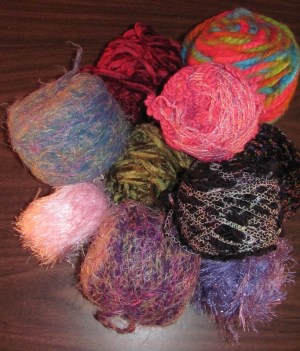 bulky yarns for mat board weaving