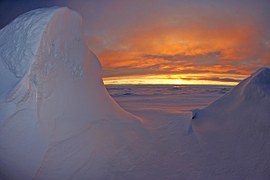 arctic-ocean-79833__180