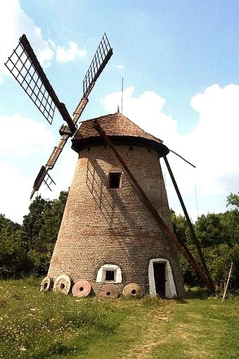 Csokasi_szelmalom