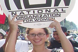 NOW-Round-young-white-woman