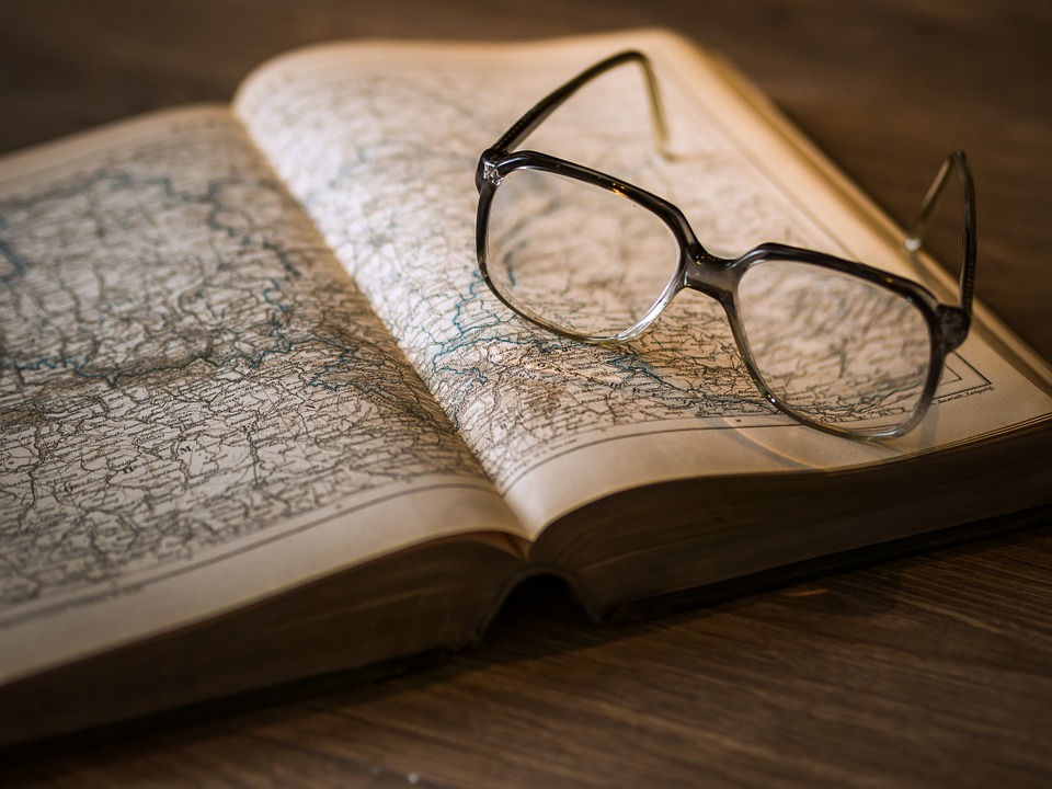 map_glasses