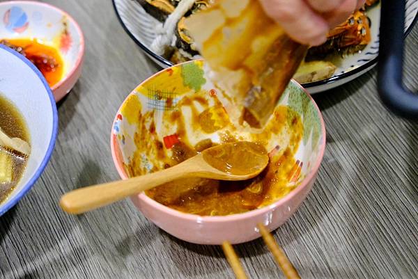 鄉野羊肉爐三款湯頭大評比｜藥膳、清燉、胡椒齊上陣，宅配美食輕