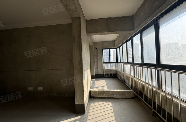 中铁南山名邸3室2厅117㎡60万二手房图片