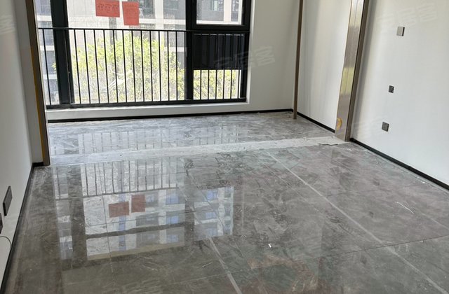 万科翠湾中城3室2厅125㎡165万二手房图片