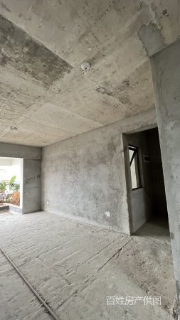 海棠佳园二期4室2厅2卫143㎡南北89.8万