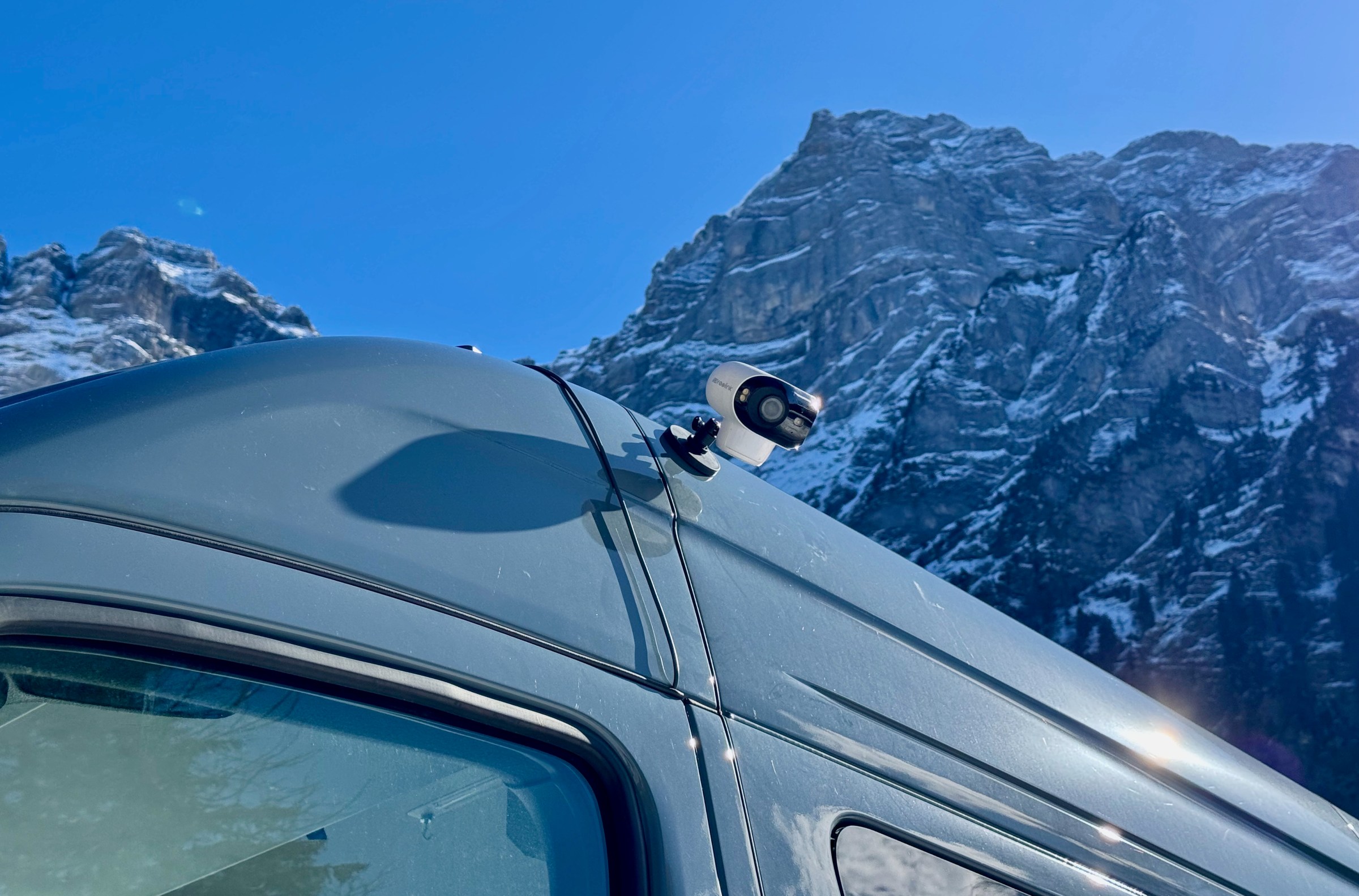 Reolink’s wireless camera easily transitions from vanlife to homelife
