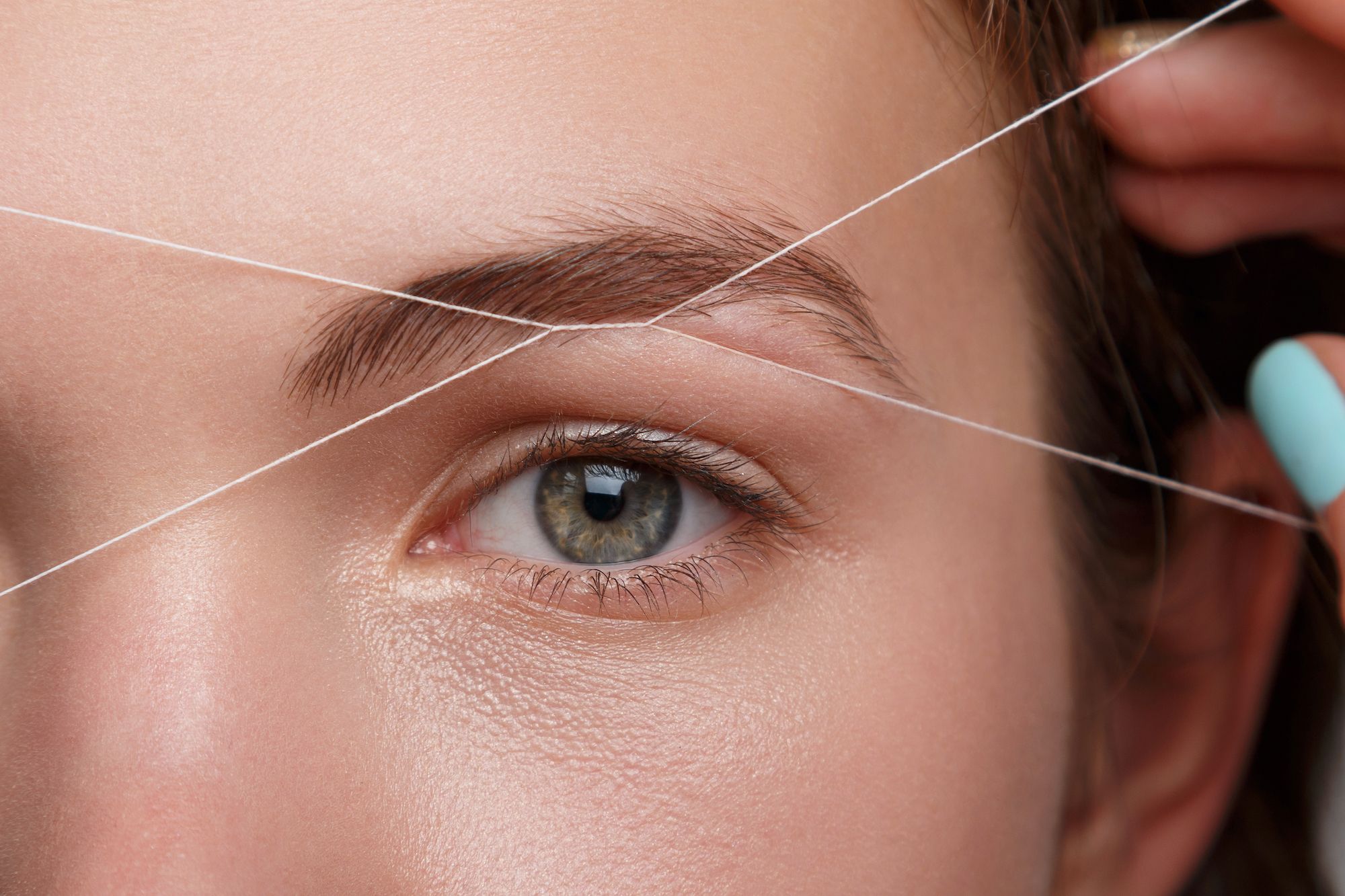 Everything you need to know about eyebrow threading 