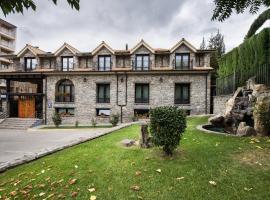 Hotel Villa Virginia, hôtel à Sabiñánigo