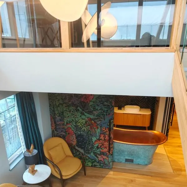 Pinnacle Suites Hotel, hotel i Cowes