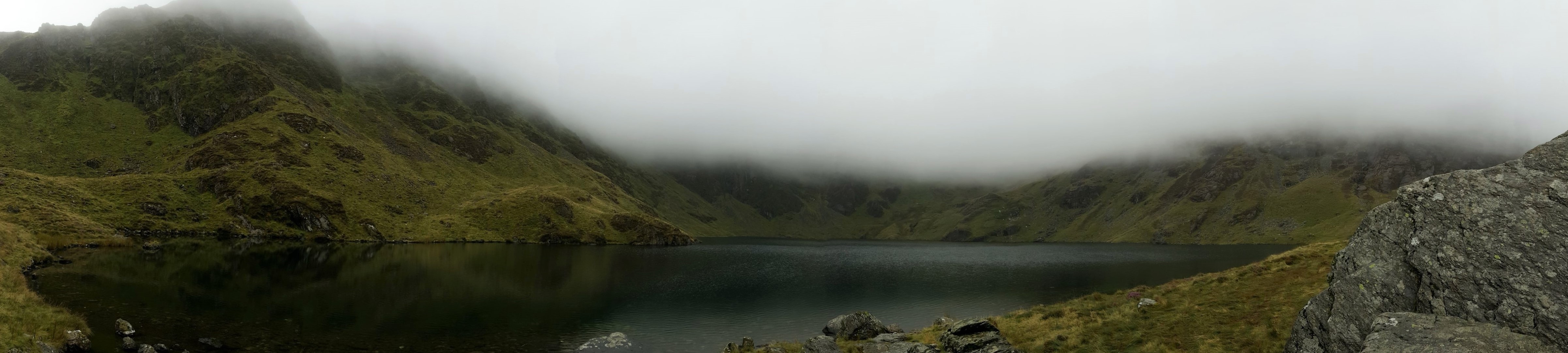 llyn cau
