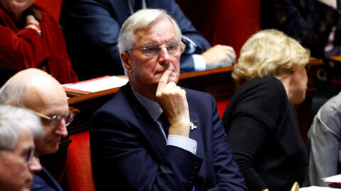 Le Premier ministre français Michel Barnier assiste à la séance des questions au gouvernement à l'Assemblée nationale à Paris, France, le 8 octobre 2024.