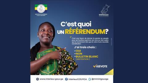 Une affiche de promotion pour le référendum constitutionnel qui aura lieu le 16 novembre au Gabon.