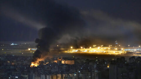 Shambulio la Israeli kusini mwa mji wa Beirut, Lebanon, Jumapili, Oct. 20, 2024. (AP Photo/Hussein Malla)