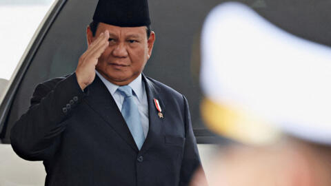 L'ex-général Prabowo Subianto, 73 ans, a été investi nouveau président de l'Indonésie après avoir prêté serment, dimanche 20 octobre, devant le Parlement.